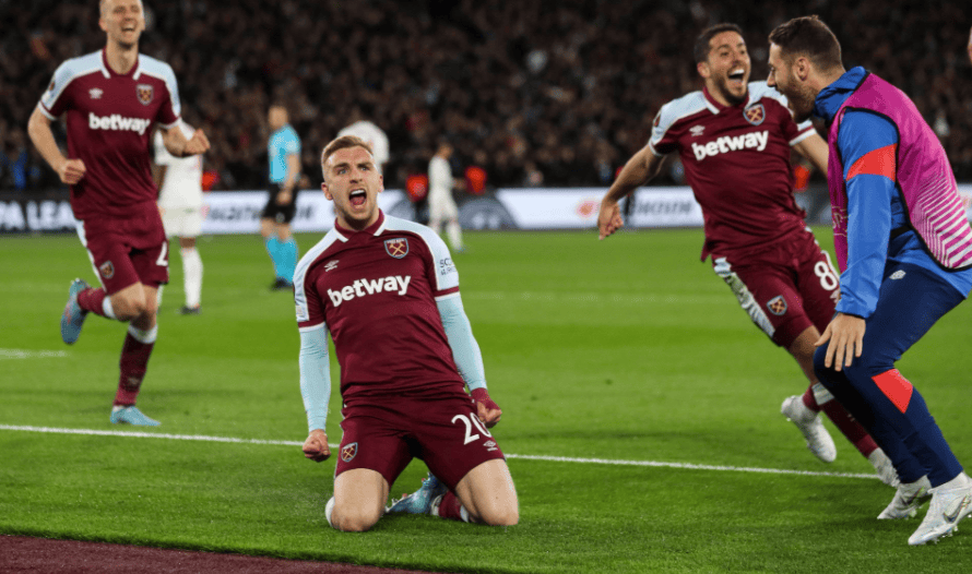 阿连德：这是我第一次拿冠军，也是我第一次戴帽，我很满意